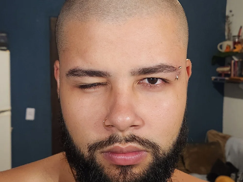 Paurrudinho Adlı Modelin Çevrimdışı XXX Sohbeti