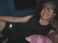 Luis_femboy18's webcam live show