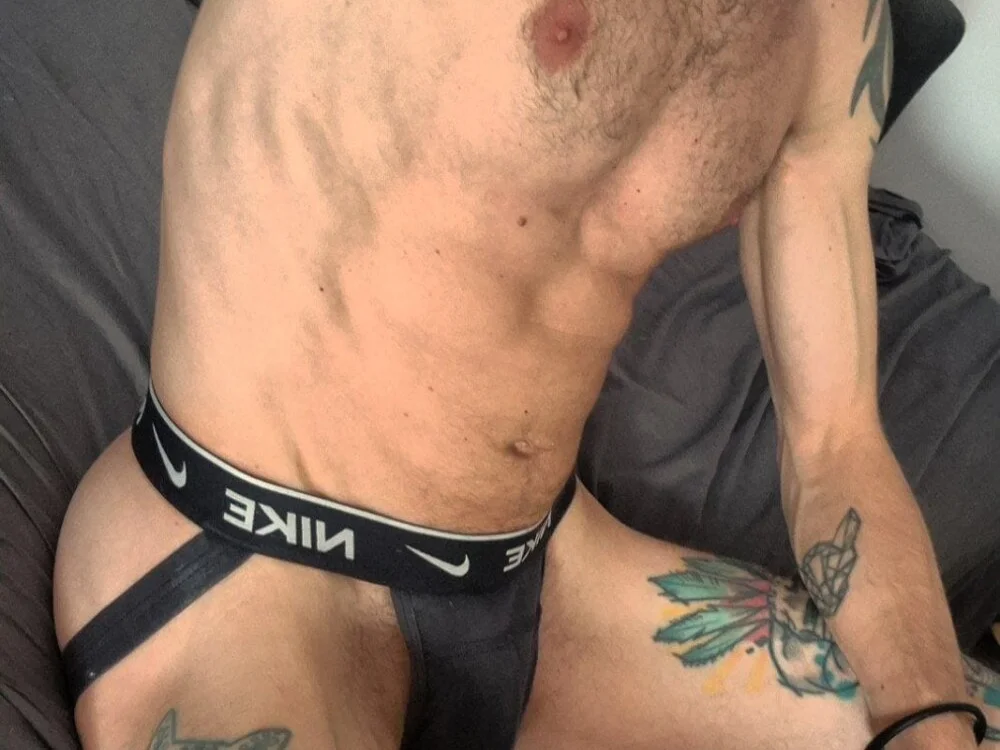 DylanJoss Offline XXX-chat