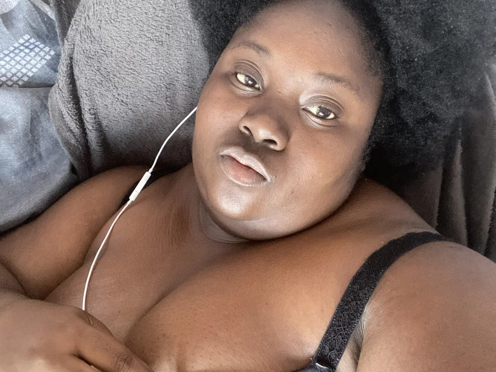 beautyback's Offline Chat Room