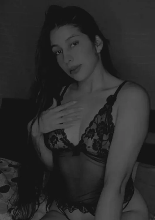 แชท XXX ออฟไลน์ของ zaraa_sky