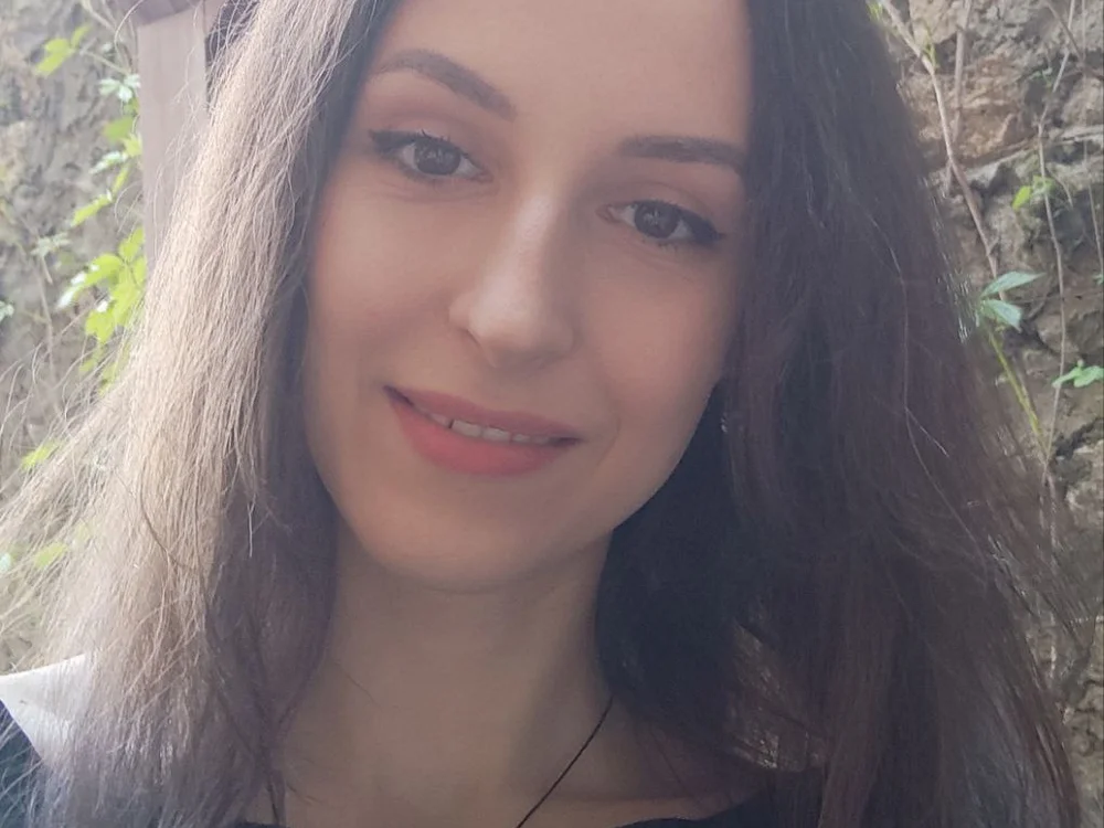 Hold_My_Secret's Offline XXX Chat