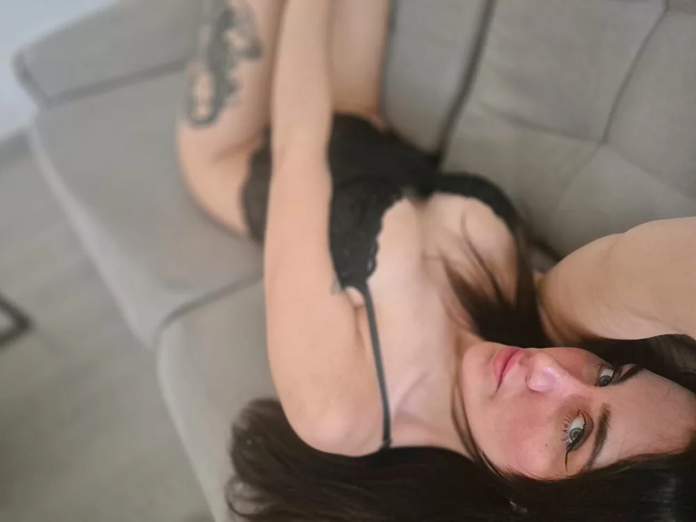 Czat XXX offline – Nikkirodriguez