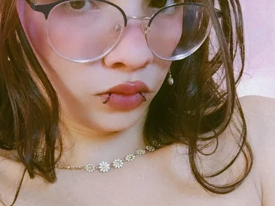 Lily_beth_ Female Dildoorvibratoryoung Live Webcam Sex