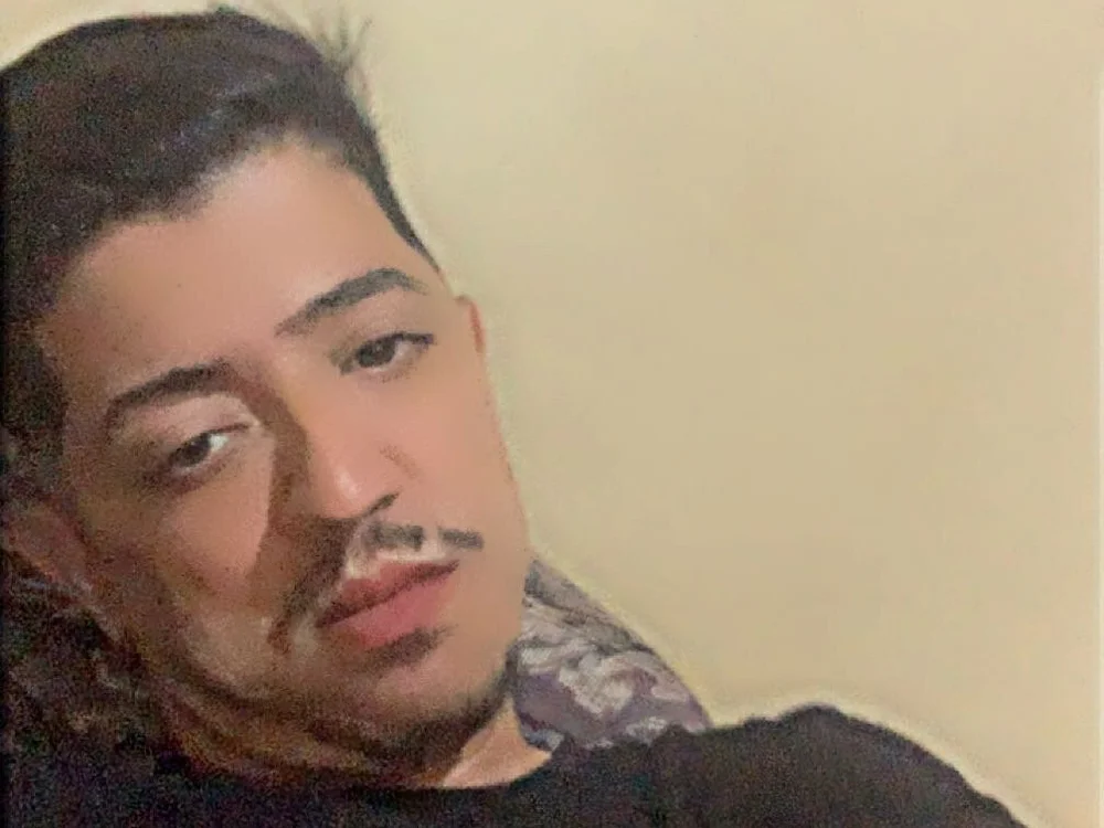 Chatroom XXX hors ligne de Hamzarysb