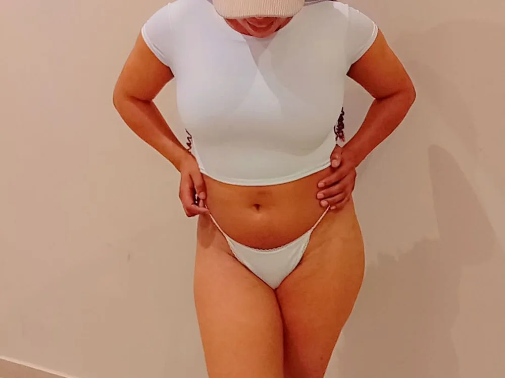 Samantha94's Offline XXX Chat