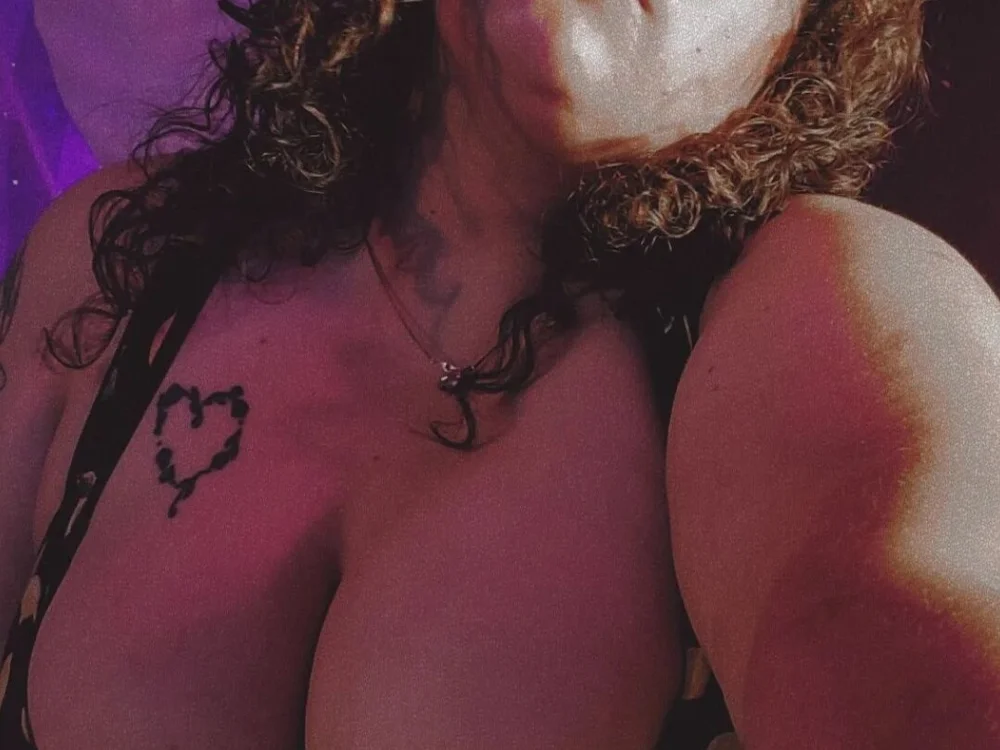 curlybeebkate offline chatrum