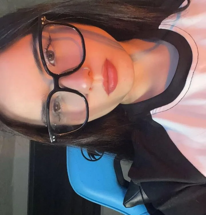 JadeMonet_ cam model