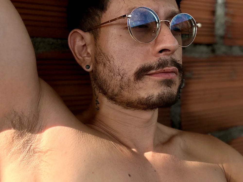 andrewlopezz Chat XXX offline