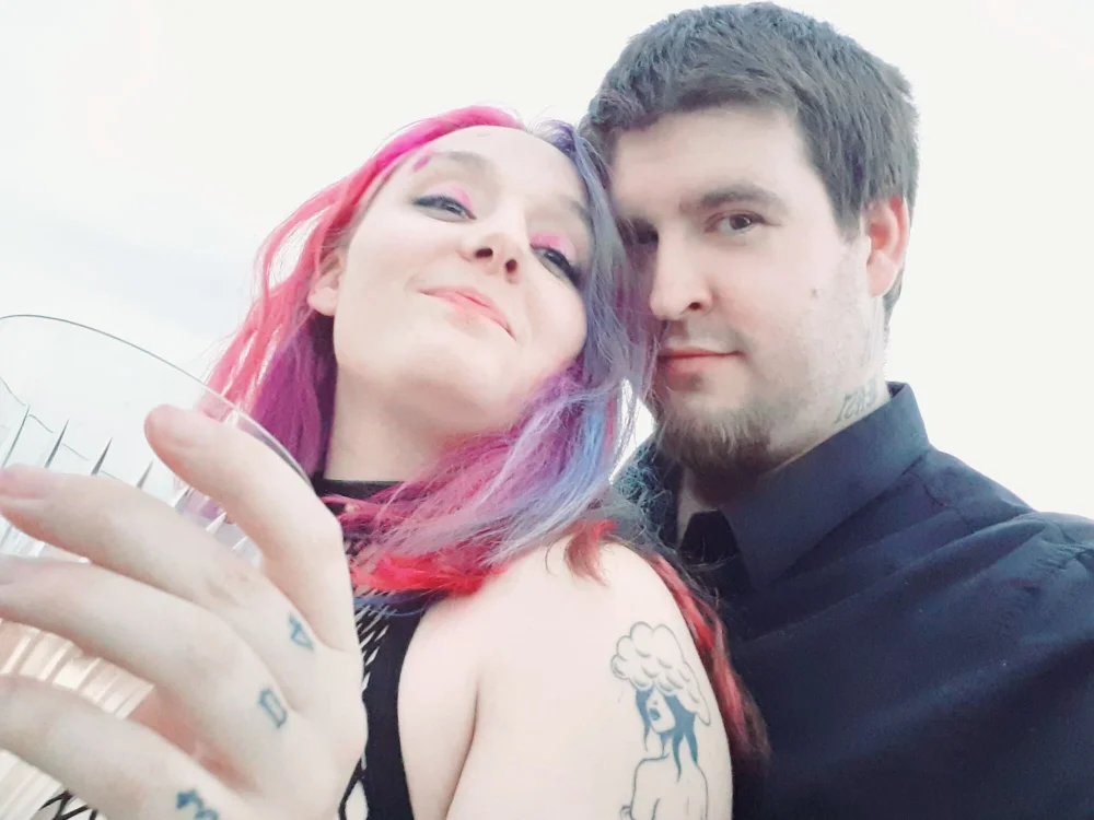 arixoxo28 offline chatrum