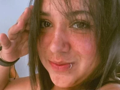 CatherineReyd Female Longhair Online Cam Striptease