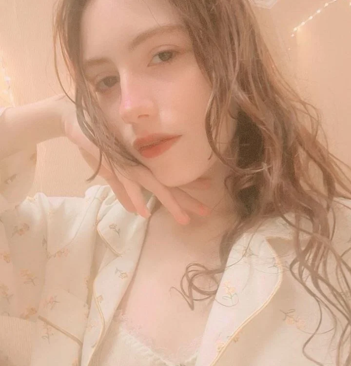 alniyaaa's Offline XXX Chat