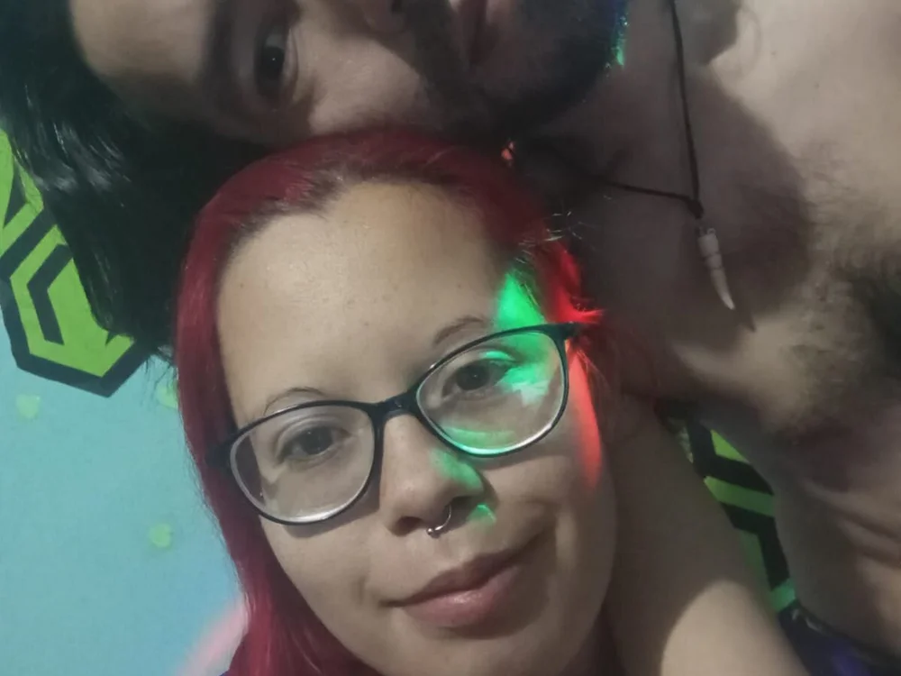 Classy_Fethish_hot69's Offline XXX Chat