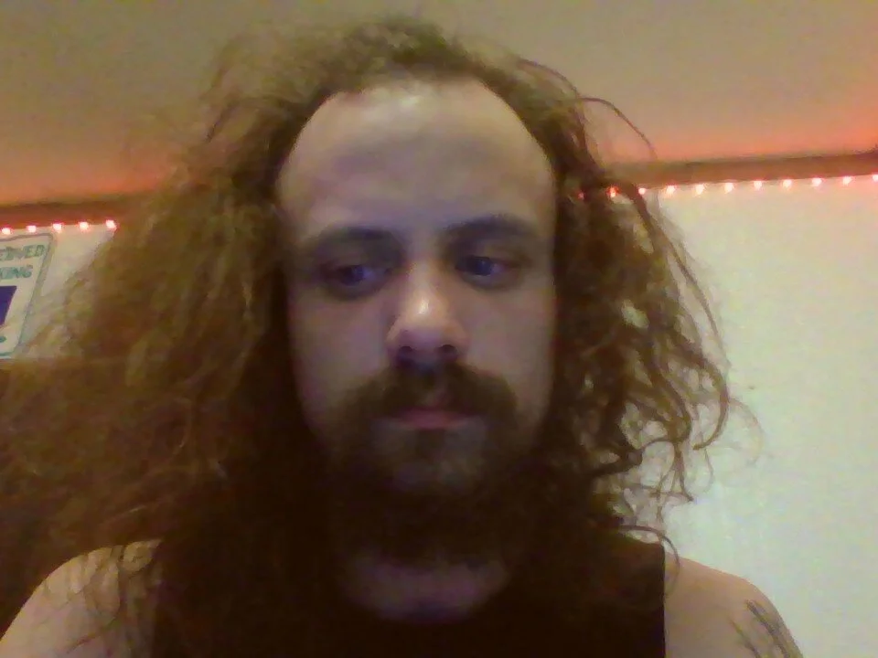 bmckillop98 Chat XXX offline