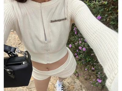 NyloveSquirt - Girl 