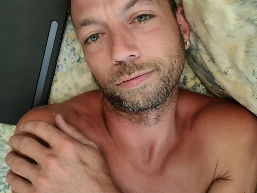 TreyWayland – Offline XXX chat