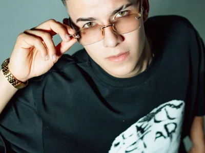 aleck_friends profile