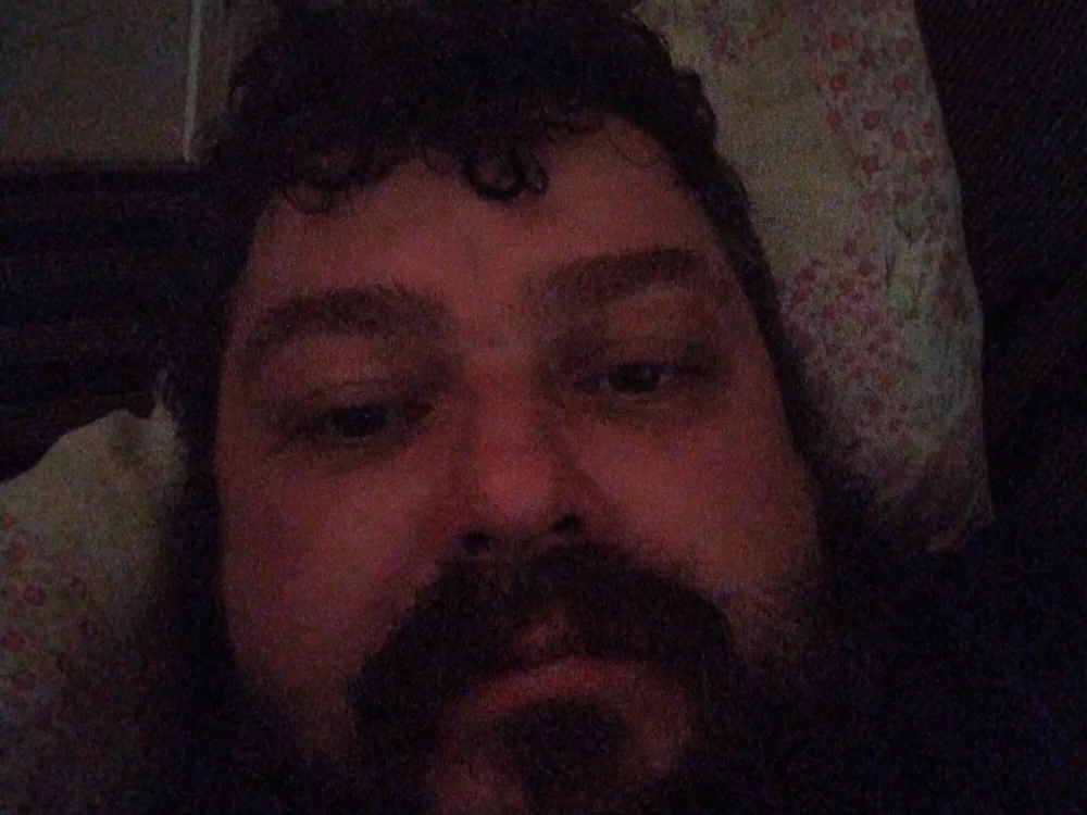 Jefersonxp's Offline Chat Room