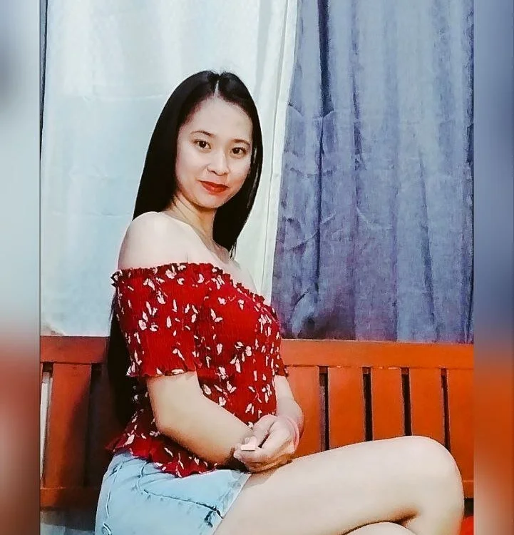 Rosy_Tin Offline XXX Chat