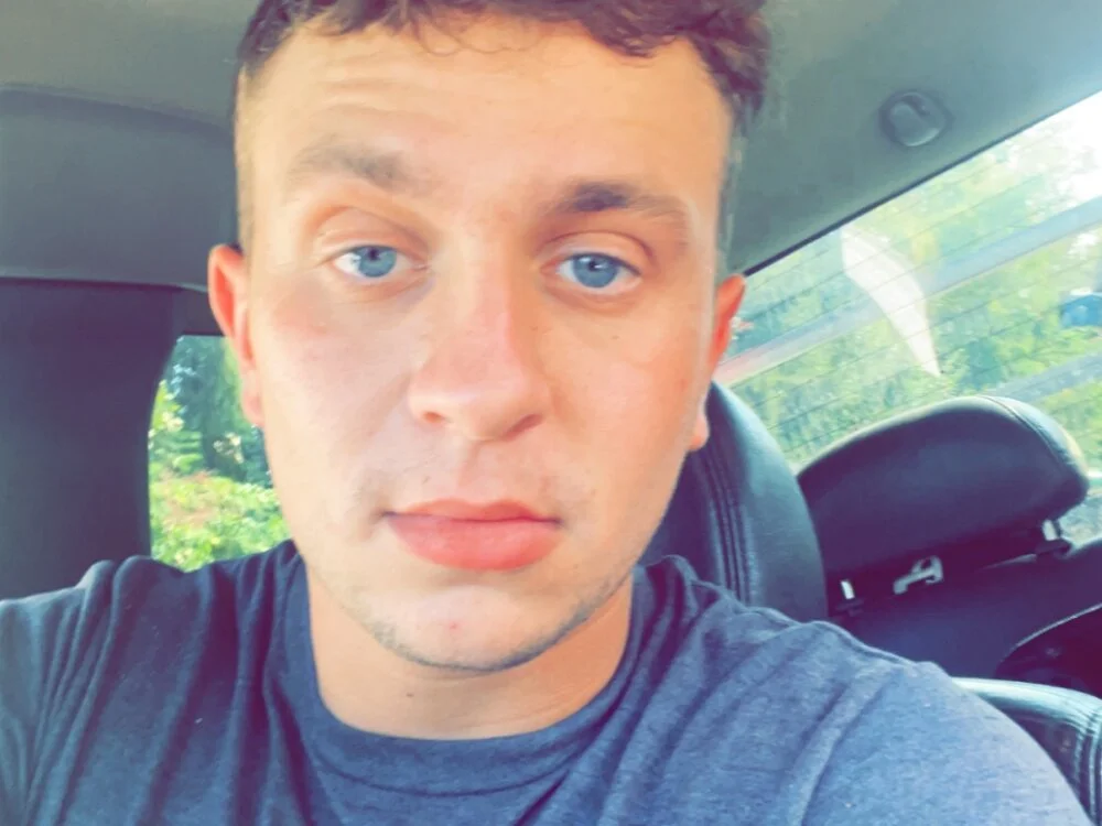 Posh_marc: офлайн-секс-чат