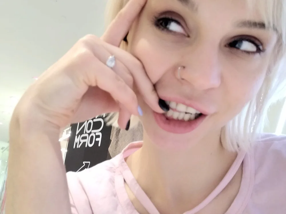 NikaoyX's Offline XXX Chat