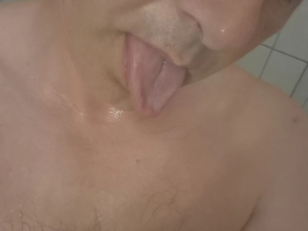 nymphomann069's most recent online preview