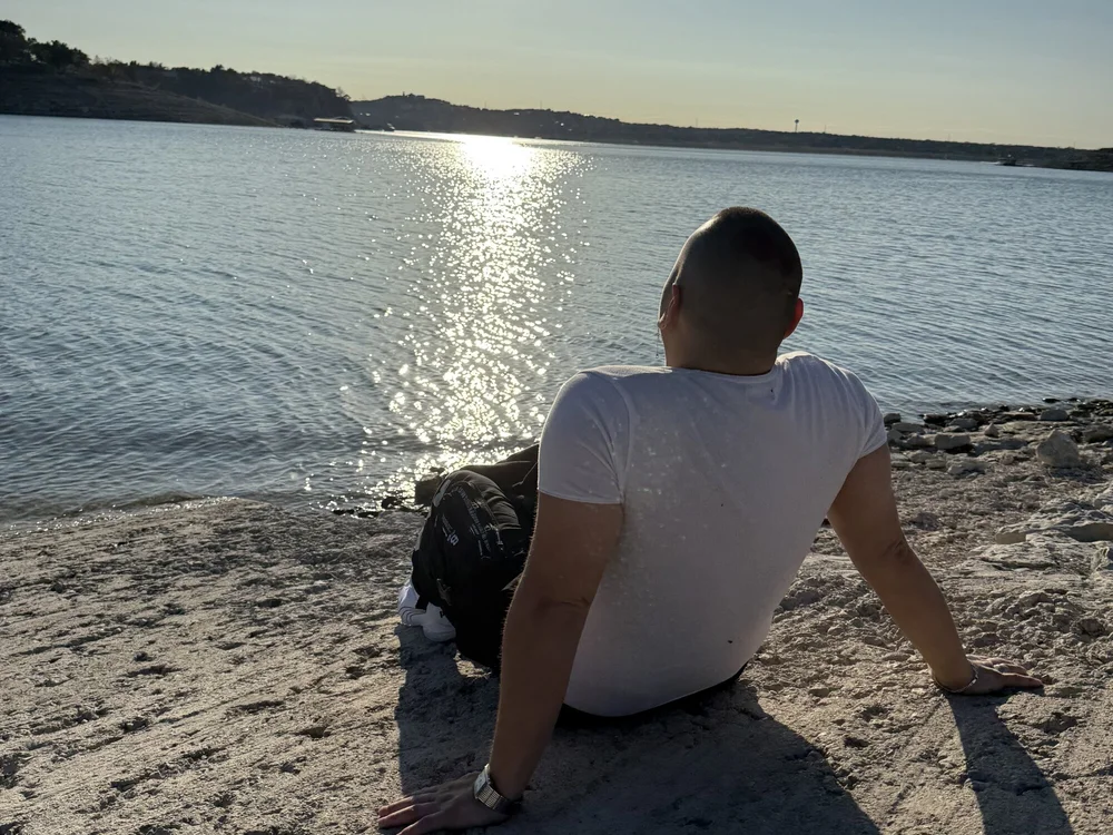 Offline chatovací místnost Boi4white