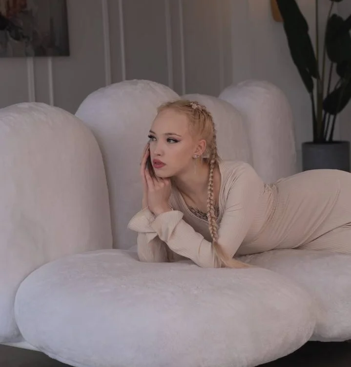 Grace_Glend Chat XXX Ngoại tuyến