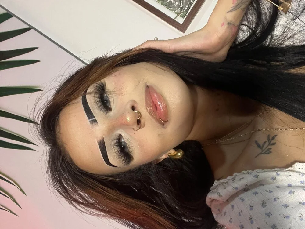 pinksmile_1 離線 XXX 聊天