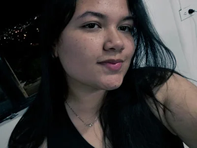Eimy04 Female Twerklatin Strip Cam