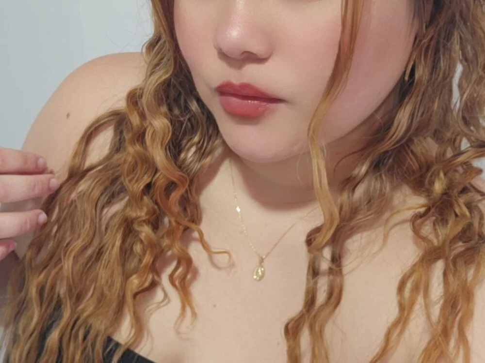 Nina4VelourのオフラインXXXチャット