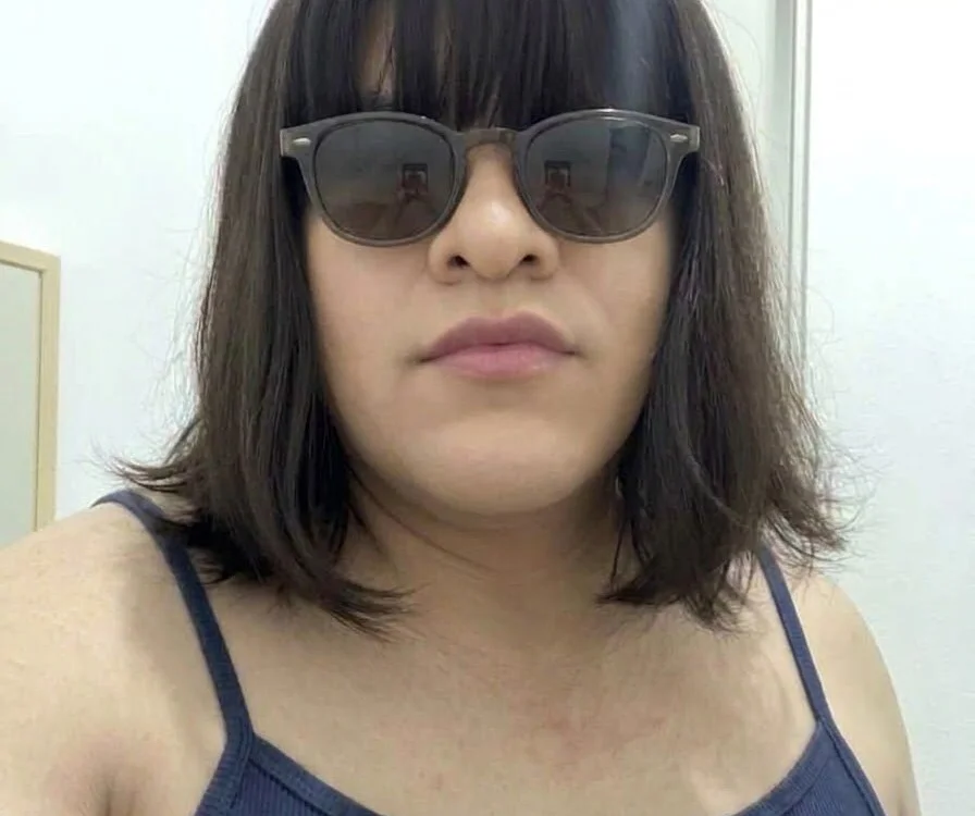 Britynaia - Male webcam sex chat
