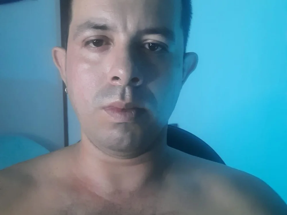 maxx_sexx_ offline chatrum