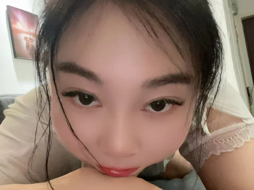 Baby-Lii's Offline XXX Chat