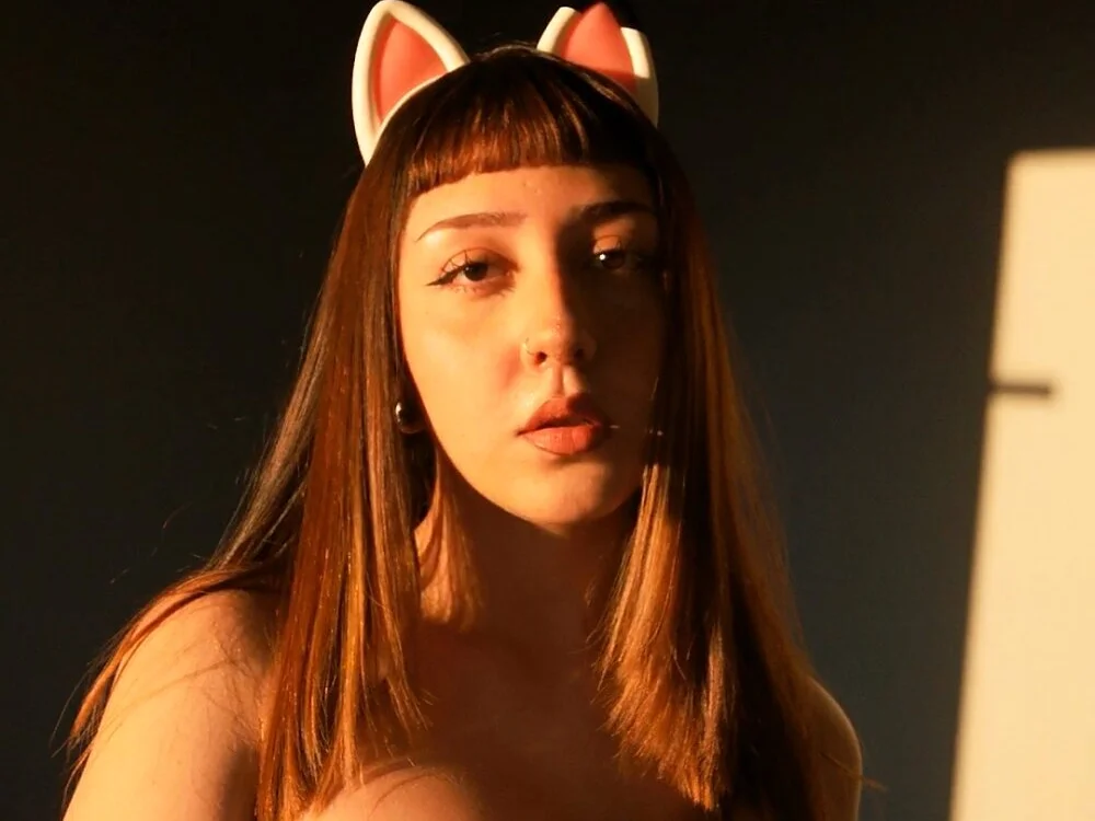 HeyTati Chat XXX Ngoại tuyến