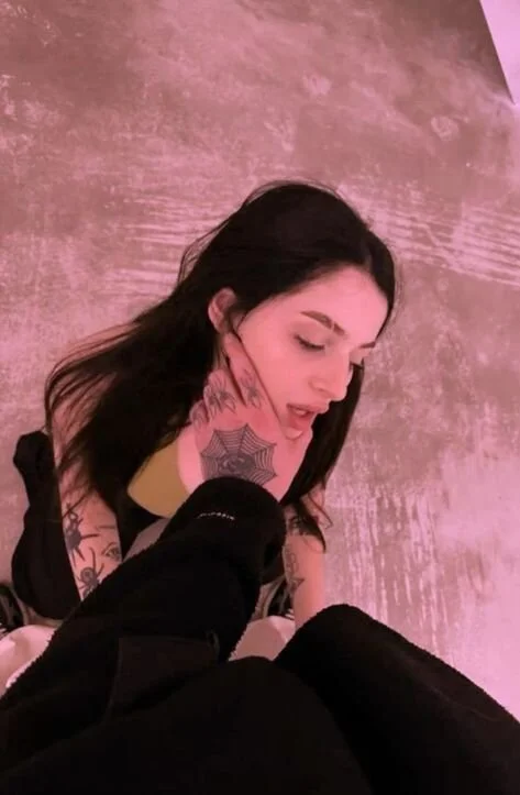 Dah2mer: συνομιλία ΧΧΧ εκτός σύνδεσης