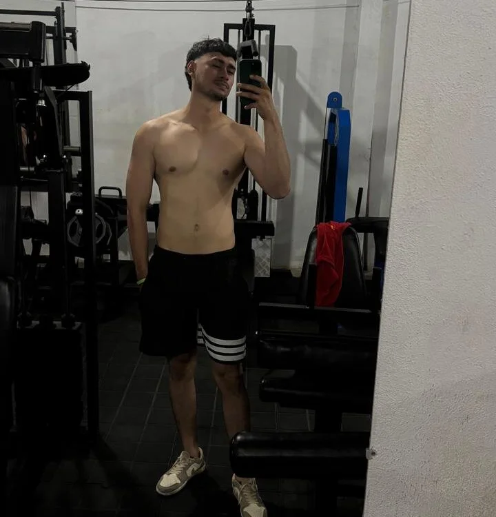 thehotcouple01 অফলাইন XXX চ্যাট