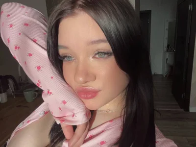 SweetLunari - Girl 