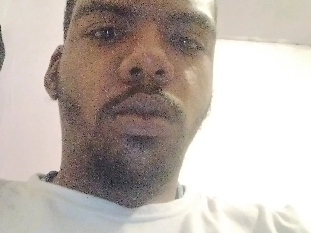 Dontay2305 offline chatrum
