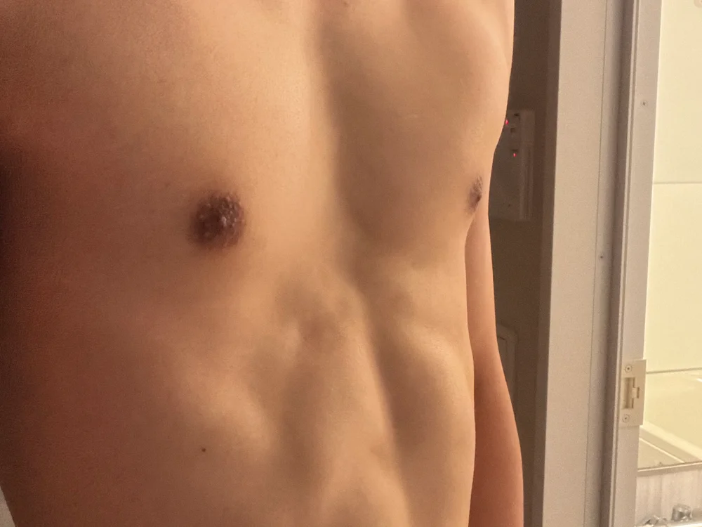 iiiviviii offline XXX-chat