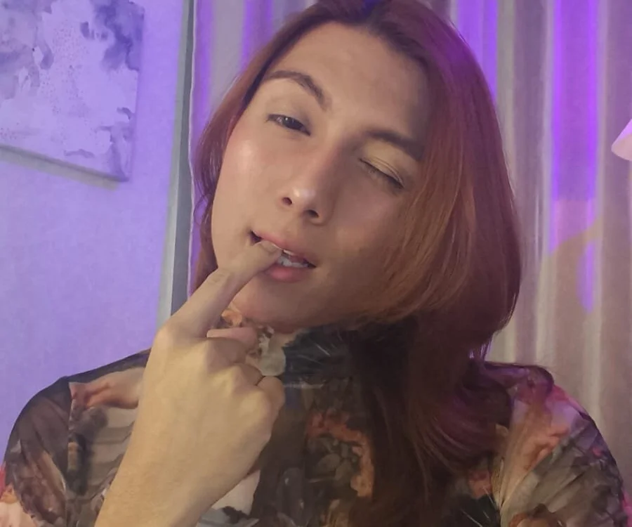 Eliot_Egan's Live XXX Chat