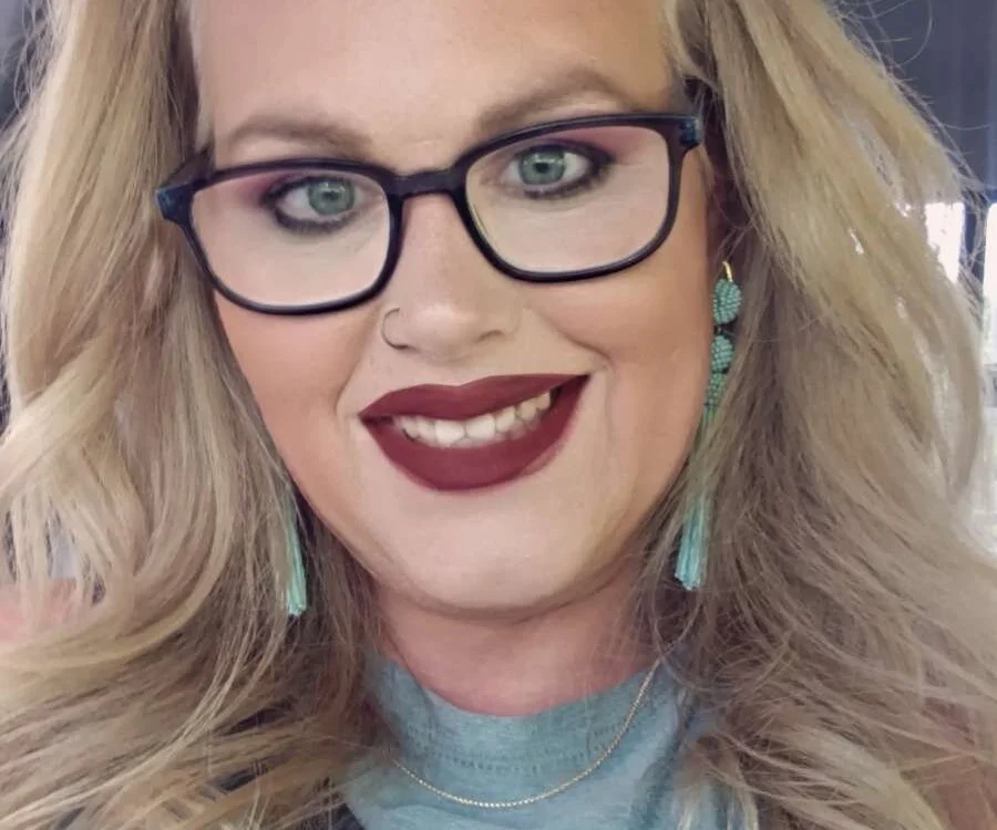 kindswiftspirit's Offline XXX Chat