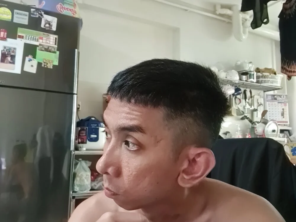 assluv1909 Adlı Modelin Çevrimdışı XXX Sohbeti