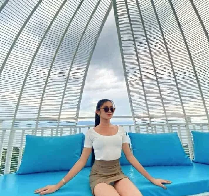 fck12123 Adlı Modelin Çevrimdışı XXX Sohbeti