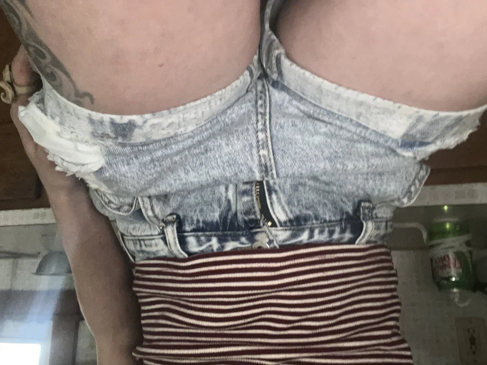 macyy_ offline chatrum