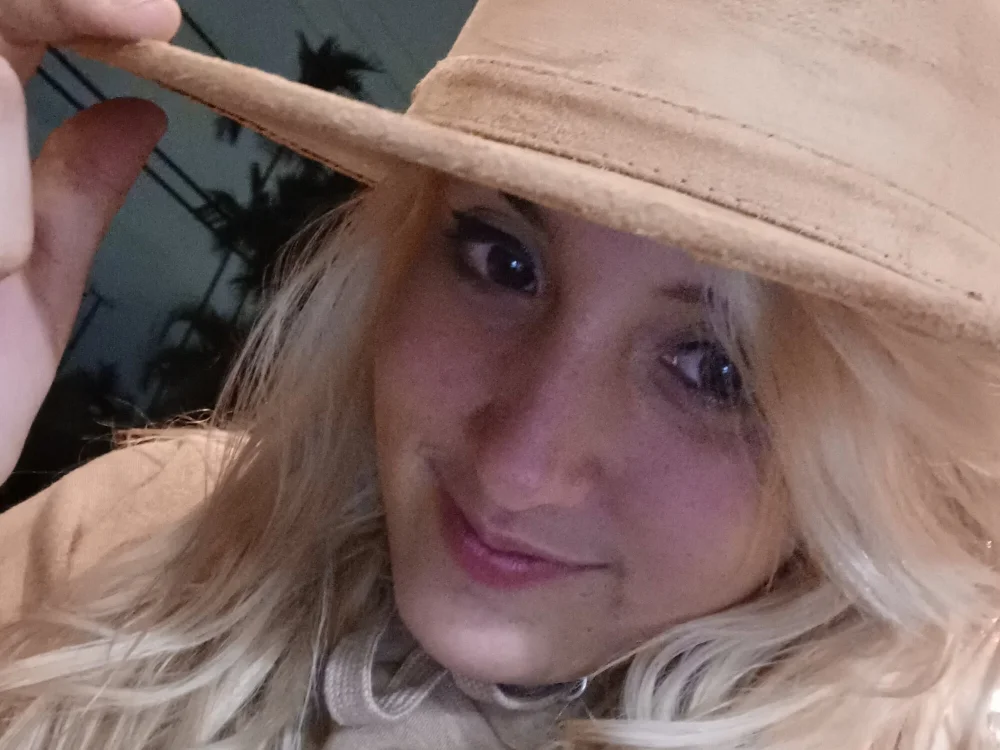 Sala de chat offline de Hanny_Rubia