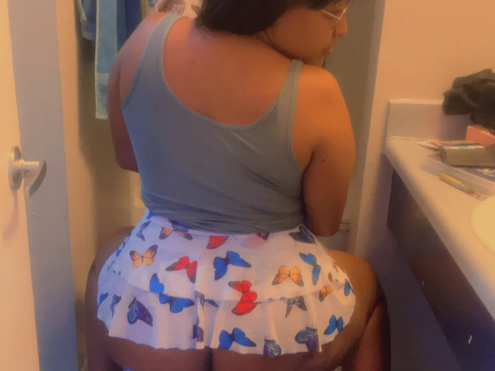 PoundCakeLord's Offline XXX Chat