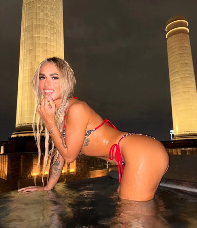 ShortySweet's Offline XXX Chat