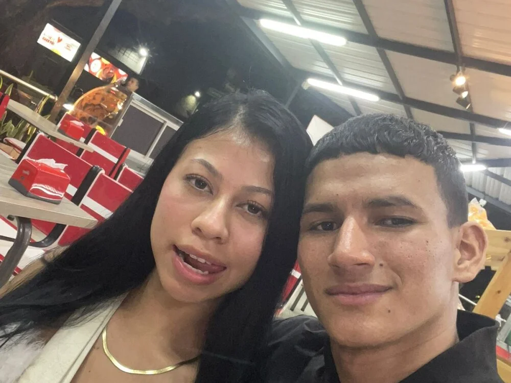 Chat XXX offline de Sophi_and_Jack