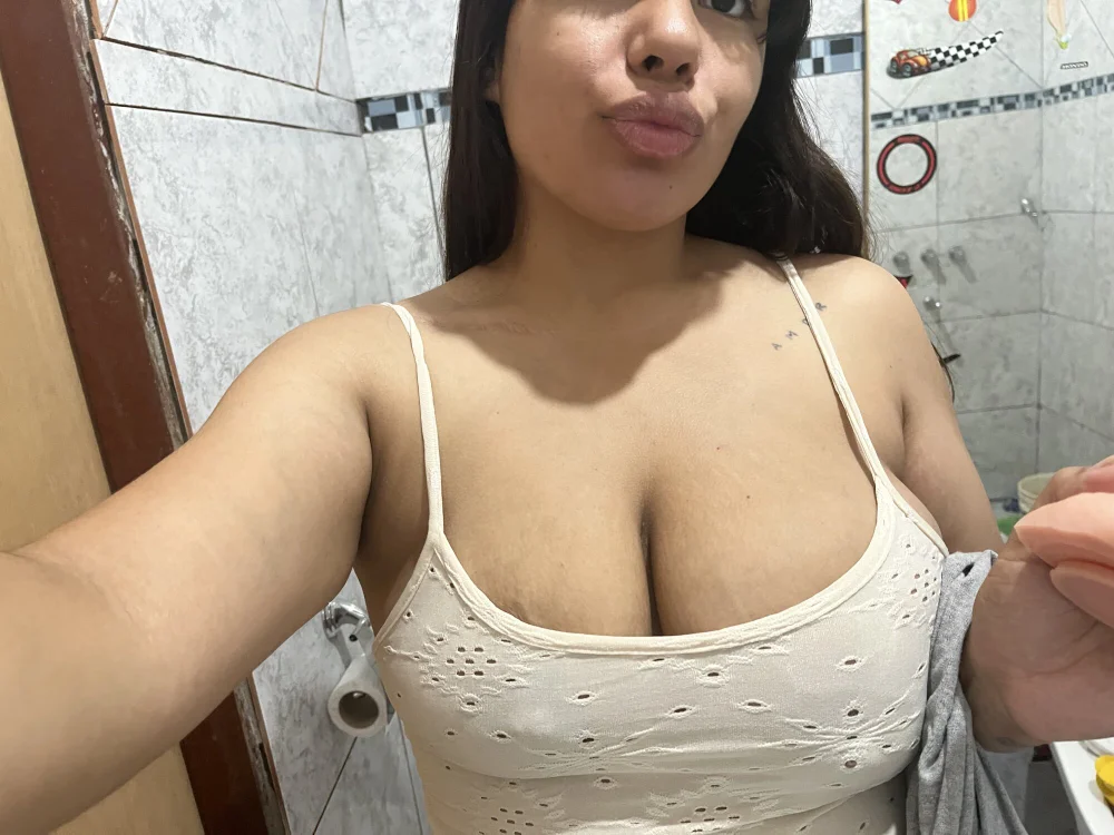 Makicurvy offline chatrum